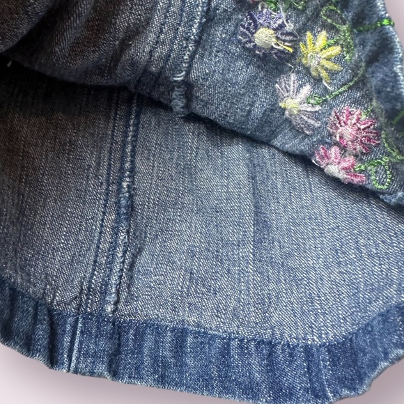 Baby John Deere Denim Overall Dress With Flower Detail Size 3/6 Months - Picture 6 of 7